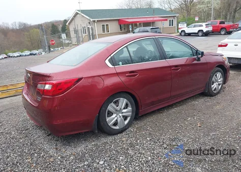 2015 Subaru Legacy 2.5I z USA, uszkodzony, nr VIN 4S3BNAA62F3003220